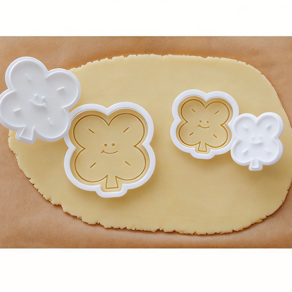 Lucky Four-Leaf Clover Cookie  - Kitchen Baking Supplies 评论和价格