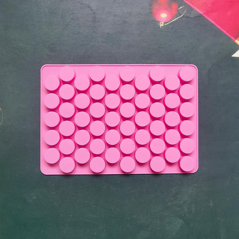 Cylinder Shaped Silicone Mold  - Kitchen Baking Pan 评论和价格